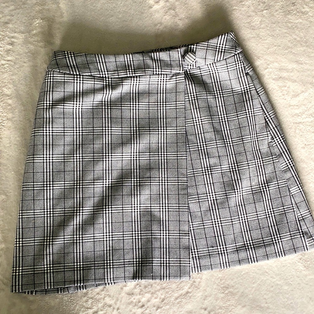 Black and white skirt